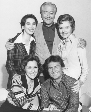 Фильм «Father Knows Best: Home for Christmas» (1977)